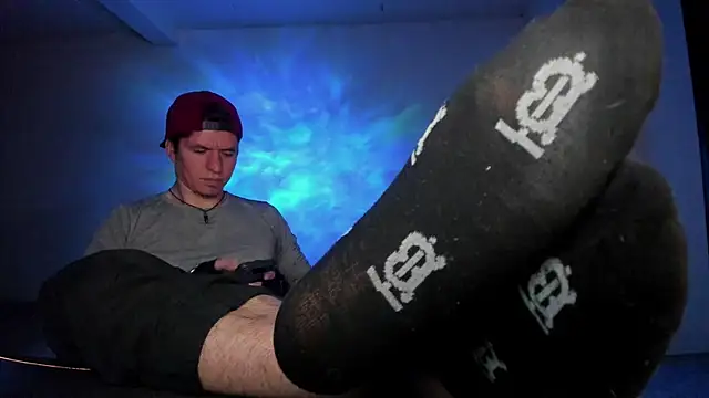 headhunterdz - Headhunterdz's free webcam - UK Sex Cams