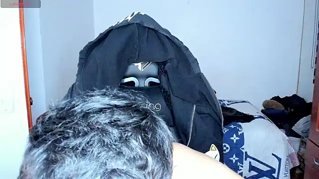 tommy_bred - Tommy_Bred's free webcam - UK Sex Cams