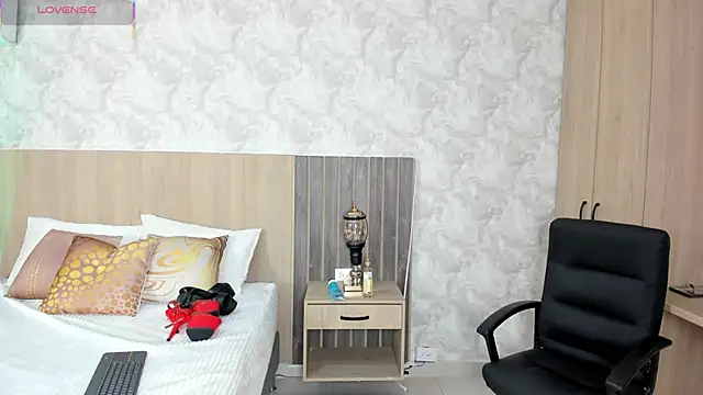rebeca_cortez_ live cam