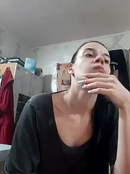 LunaAdika777 webcam