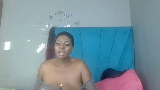 Bustyboobs1986xXx webcam