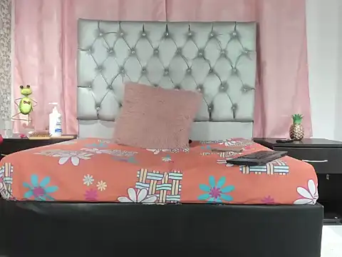 emily_atenea webcam