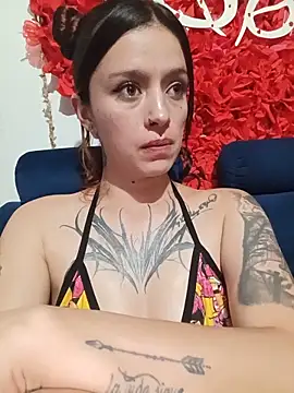 Lucia_evans22 webcam