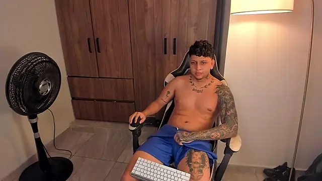 Jake_simons webcam