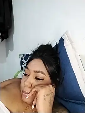 emma_purple_ live sex cam