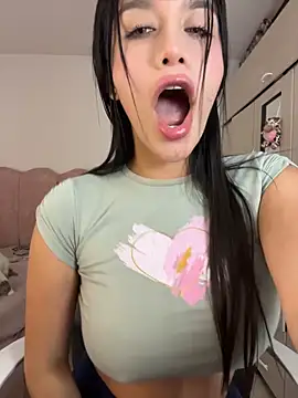 Emmily_19