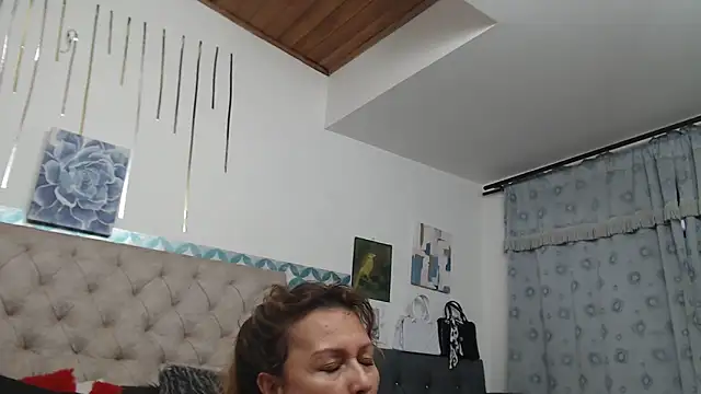 Victoriacoperino webcam