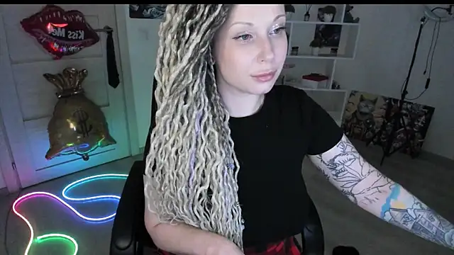 HoneySallyMoore webcam