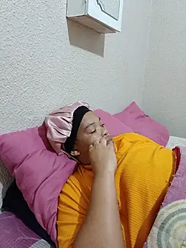 FreakyAngel3X webcam