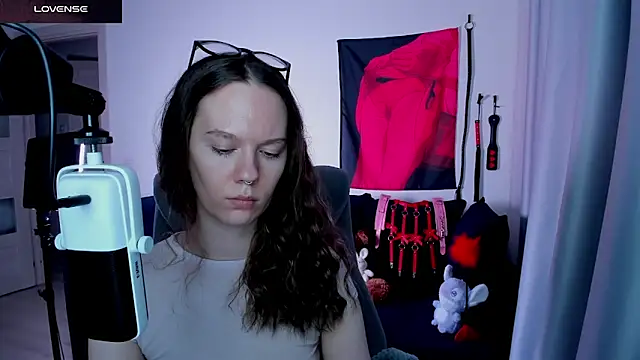Vulgar_Tamer webcam