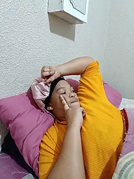 FreakyAngel3X webcam