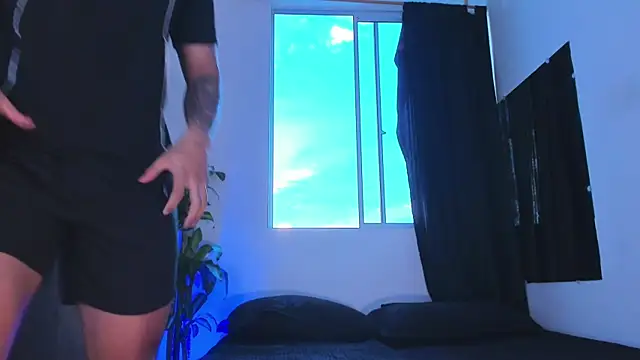 thaddeus_king webcam