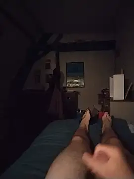 julesg18 - JulesG18's free webcam - UK Sex Cams
