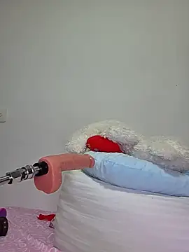 NeredaXxx webcam