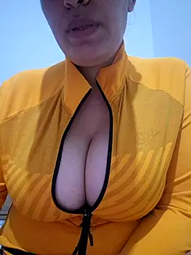 Lonalonaa9 webcam
