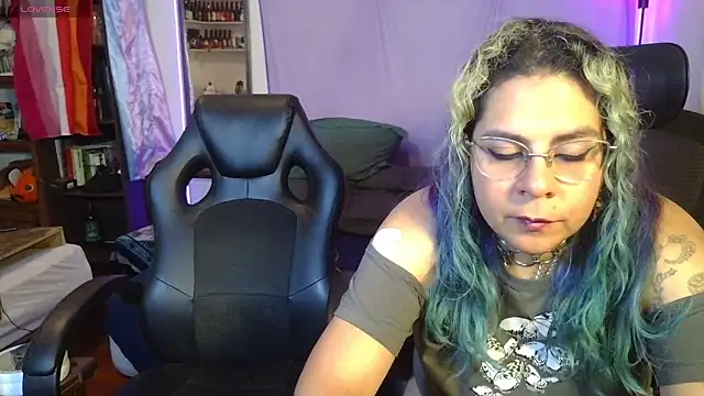 evelan420 - Evelan420's free webcam - UK Sex Cams