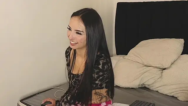 antonellariva_ webcam