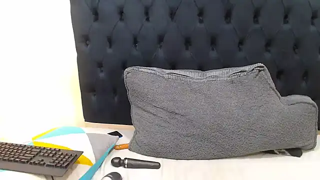 SexiestChoc webcam