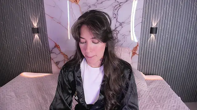AlexxNoir webcam