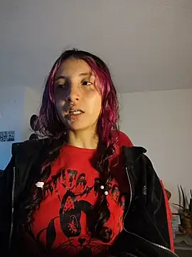 _Laary_Lily webcam