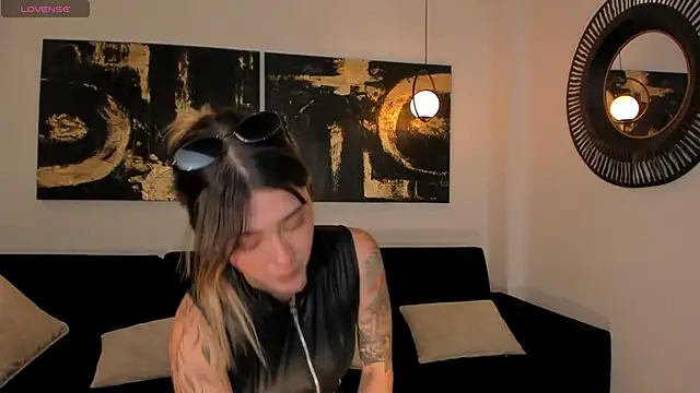 EveBensonX webcam