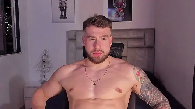 paul_rogerr webcam