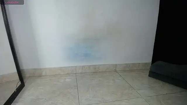 eros_smit - Eros_Smit's free webcam - UK Sex Cams