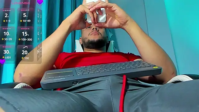 Hot_Latinoboy_ webcam