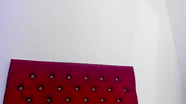 Katty_West webcam