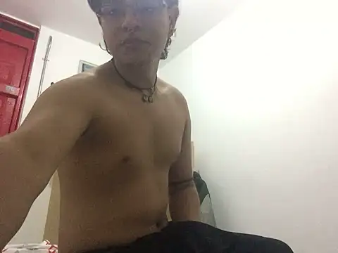 xhecho_uzumaki webcam