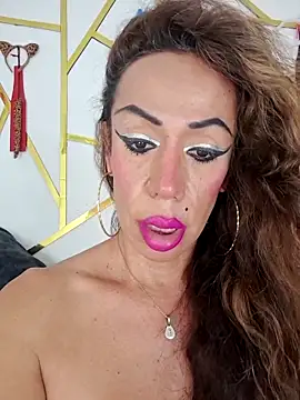 YOURSDEBORA webcam