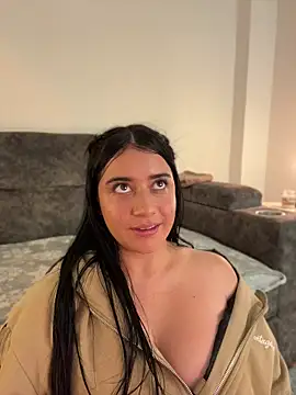 KallyMyller1 webcam
