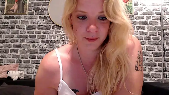 SexyMilf_1987 webcam