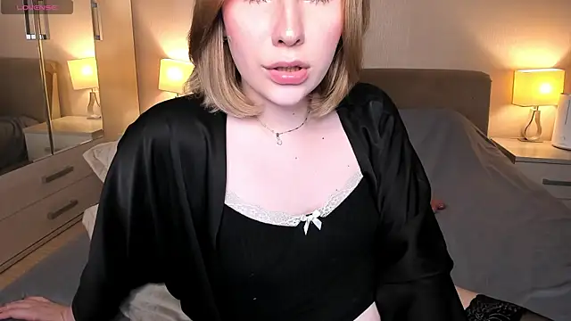 Dianaa_Rose webcam