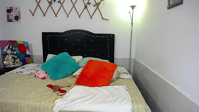 naughty_girl_4u webcam