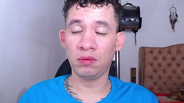 cute_eidenx live cam