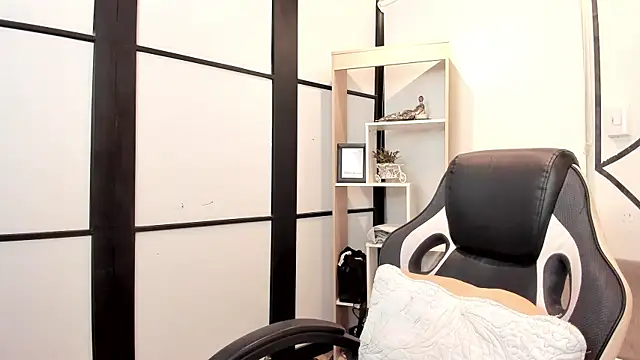 MelodyPrice webcam