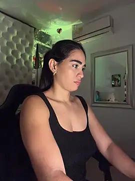 ZarahEvans webcam