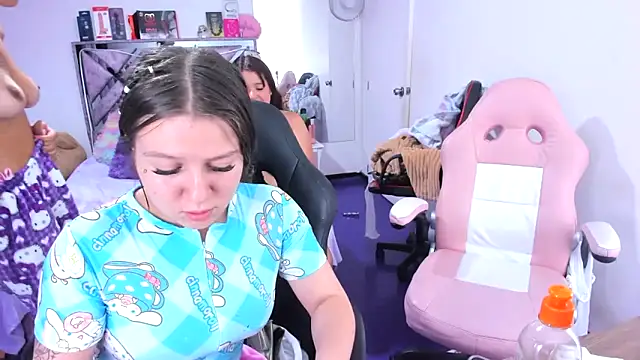Luna_Analya webcam