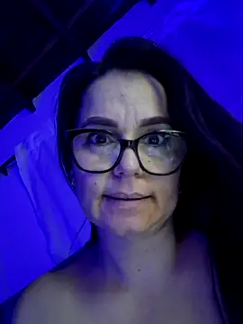 MariaPau_83 webcam