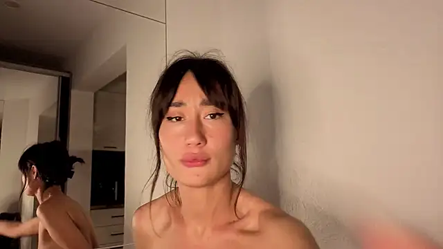 Theladyofdiamonds webcam