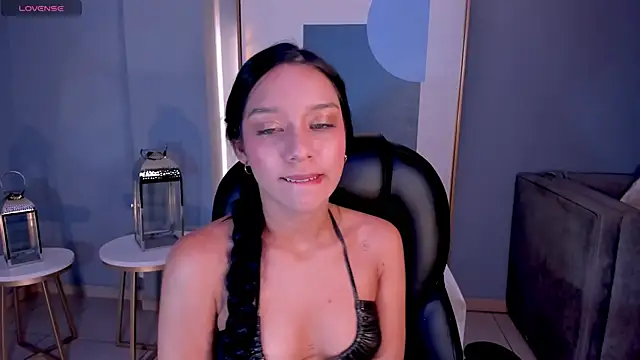 AmaliaCrus webcam