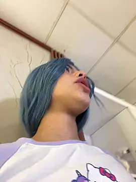 Eva_Feller69