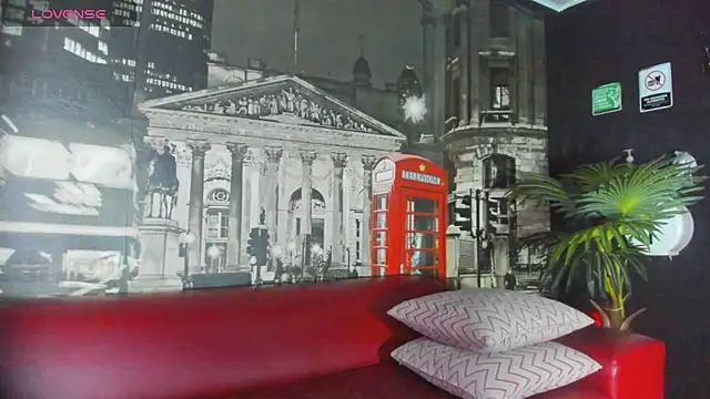 CloeRodriguez webcam