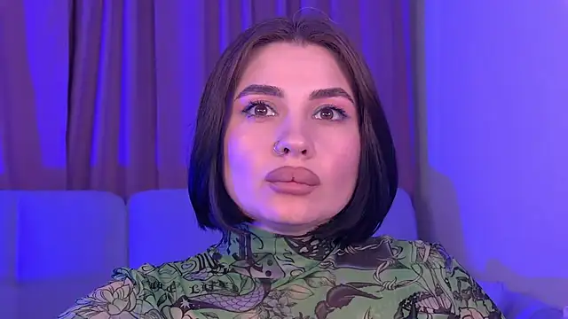 AdrianaToress webcam
