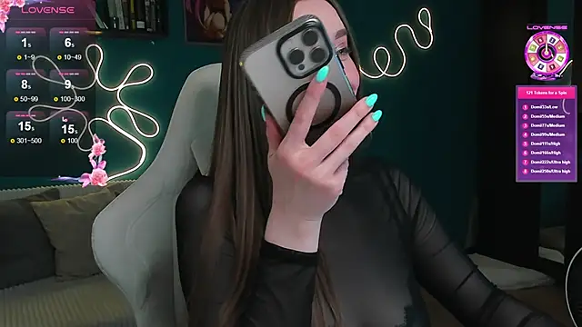 katie_taylorr webcam
