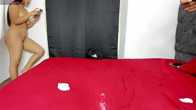 ashley_and_maximo webcam