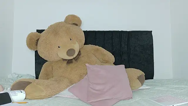 natashaparker__ - Natashaparker__'s free webcam - UK Sex Cams