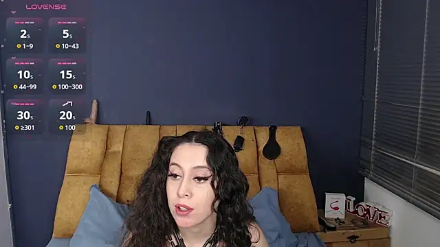 KendraaSimons webcam
