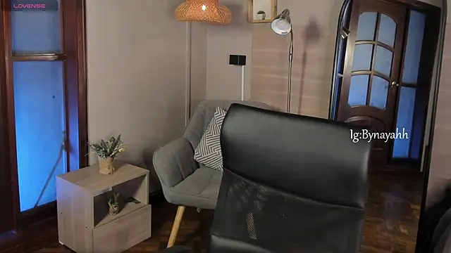 nayah__ - Nayah__'s free webcam - UK Sex Cams